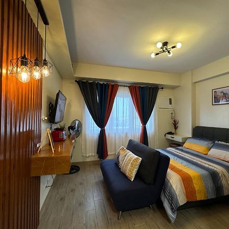Condo Home With Fast Wifi In Bacolod City Exteriör bild