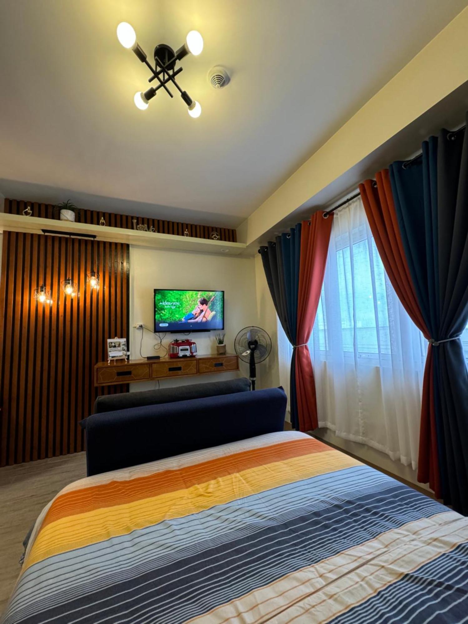 Condo Home With Fast Wifi In Bacolod City Exteriör bild